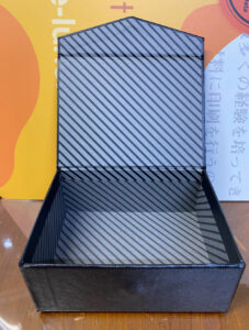 プレゼントBOX_内側_素材